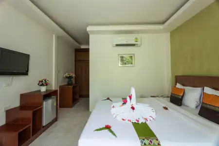 Baan Vanida Garden Resort - 8