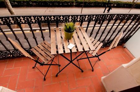 Hostal Live Barcelona - 45