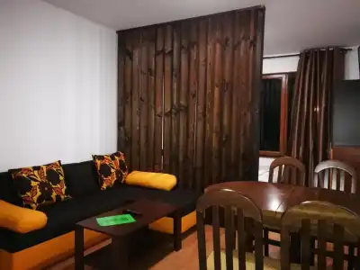 Top Lodge Apartments - 0