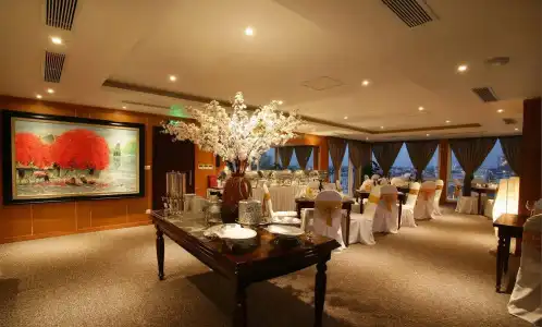 The Palmy and Spa - 17