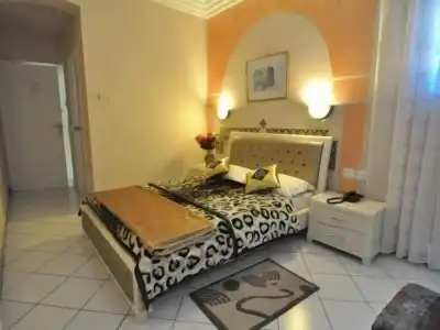 Hôtel Les Palmes d'Or - 33