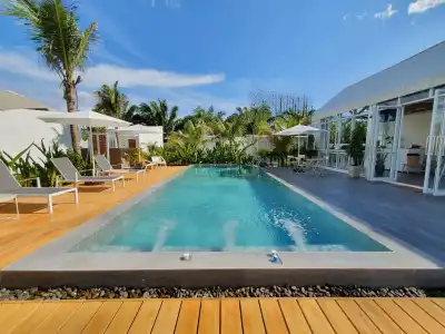 Meet Boutique Resort - 10