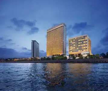 The Oberoi Mumbai - 11