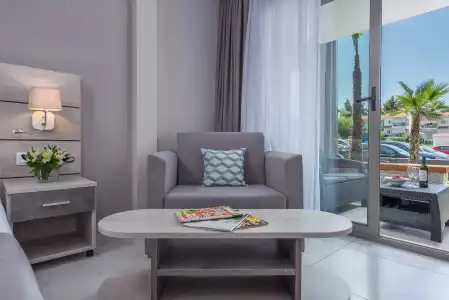 Dionysos & Suites - 48