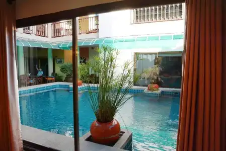 RedDoorz Plus Evergreen Boutique - 39