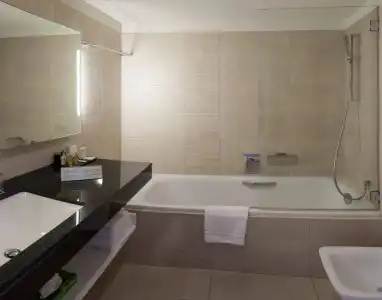 la Meridiana, Lake & SPA - 7