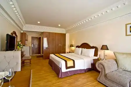 LK Royal Suite Pattaya - 42