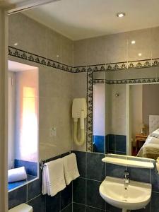 Hôtel Lépante - 70