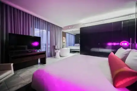 Beautiful Palms Place Suite - 234
