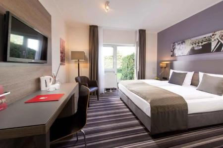 Leonardo Nürnberg - 33