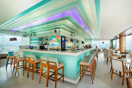 A La Carte Da Nang Beach - 31