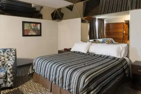 Stay Inn - 43