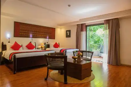 La Rose Suites - 42
