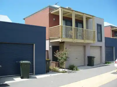Newcastle Harbourside Terraces - 0