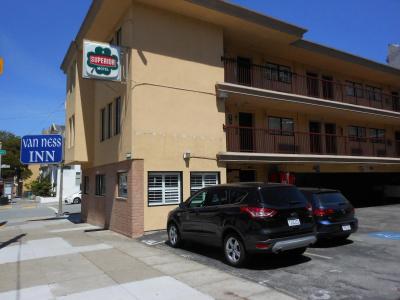 Van Ness Inn - 24