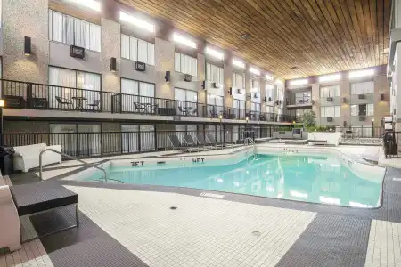 Sandman & Suites Kelowna - 33