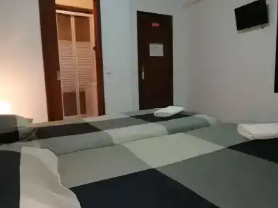 C10 - Lagos Center Apartment - 1