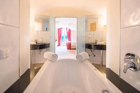 Best Western Premier Castanea Resort - 65