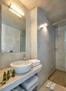 Aperanto Suites - 36