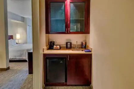 SpringHill Suites by Marriott Naples - 28