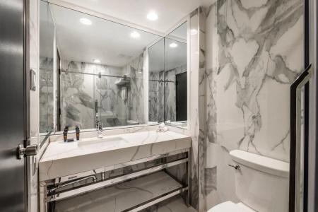 Empire Suites - 7