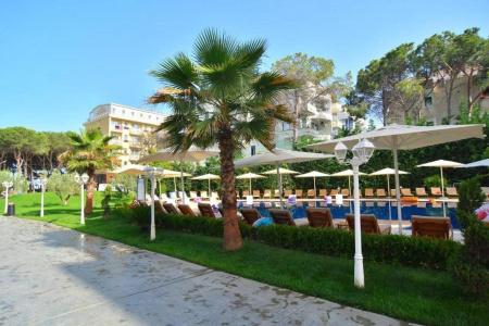 Sandy Beach Resort - 14