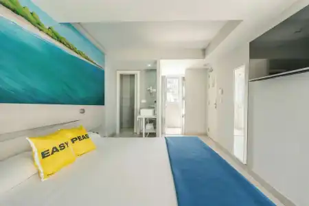 Ryans La Marina - 116