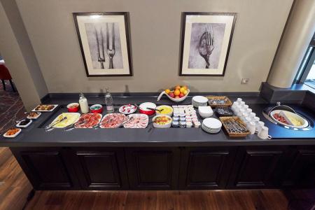 Kyriad Prestige Beaune - le Panorama - 9