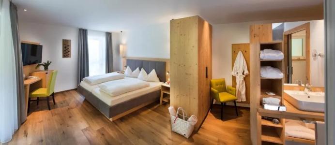 Waldrast - Forestside Living - 79