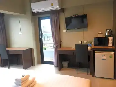 Wsotel and Serviced Apartment - 44