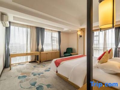 Kunming City Golf - 44