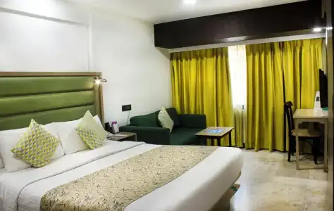 The Emerald & Executive Apartments - 109