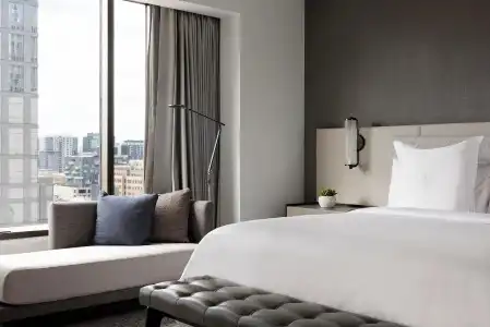 Four Seasons - 50