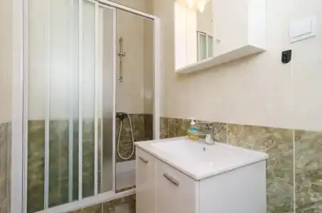 Apartments & Rooms Barisic - 200
