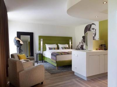Indigo Düsseldorf - Victoriaplatz by IHG - 60