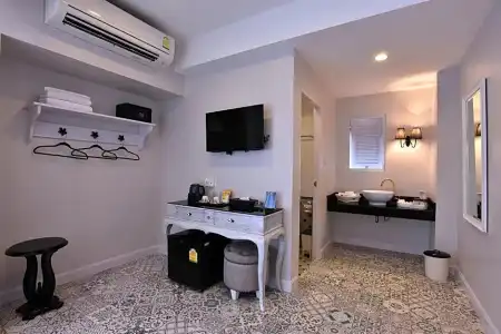 Noursabah Bed Bangkok - 73