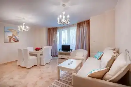 Venera & Anastasia Palace Apartments - 57