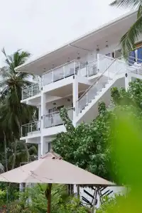 Reef Edge, Maldives - 24