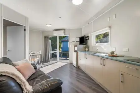 Christchurch Top 10 Holiday Park - 88