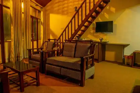 Manudi Glenfallsedge Rest - 62