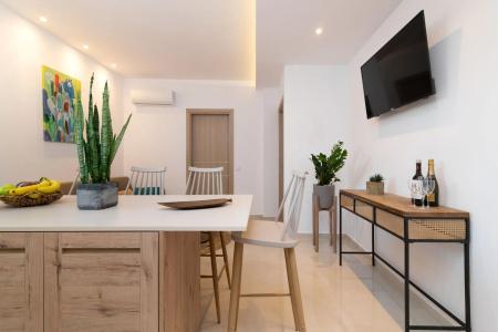 Aphrodite Studios & Apartments - 32