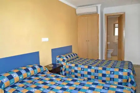 The Hostal Tierramar - 29