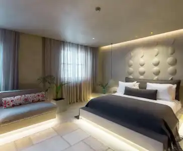 Omm Inn - 22