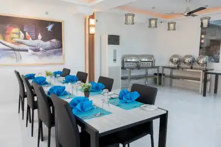 Reef Edge, Maldives - 15