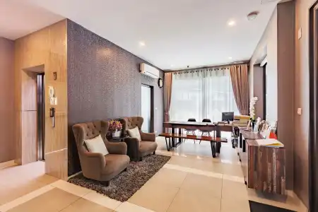 Like Sukhumvit 22 - 20