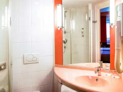 ibis Gyor - 9