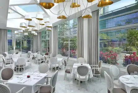 The Ritz-Carlton Executive Residences - 37