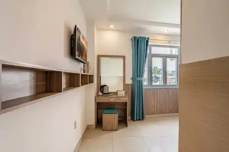 RedDoorz Plus near Le Quang Dinh Street - 25