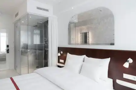 Ruby Coco Dusseldorf by IHG - 27