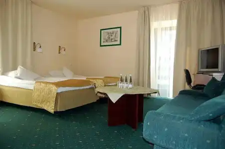 Dorrian - 3